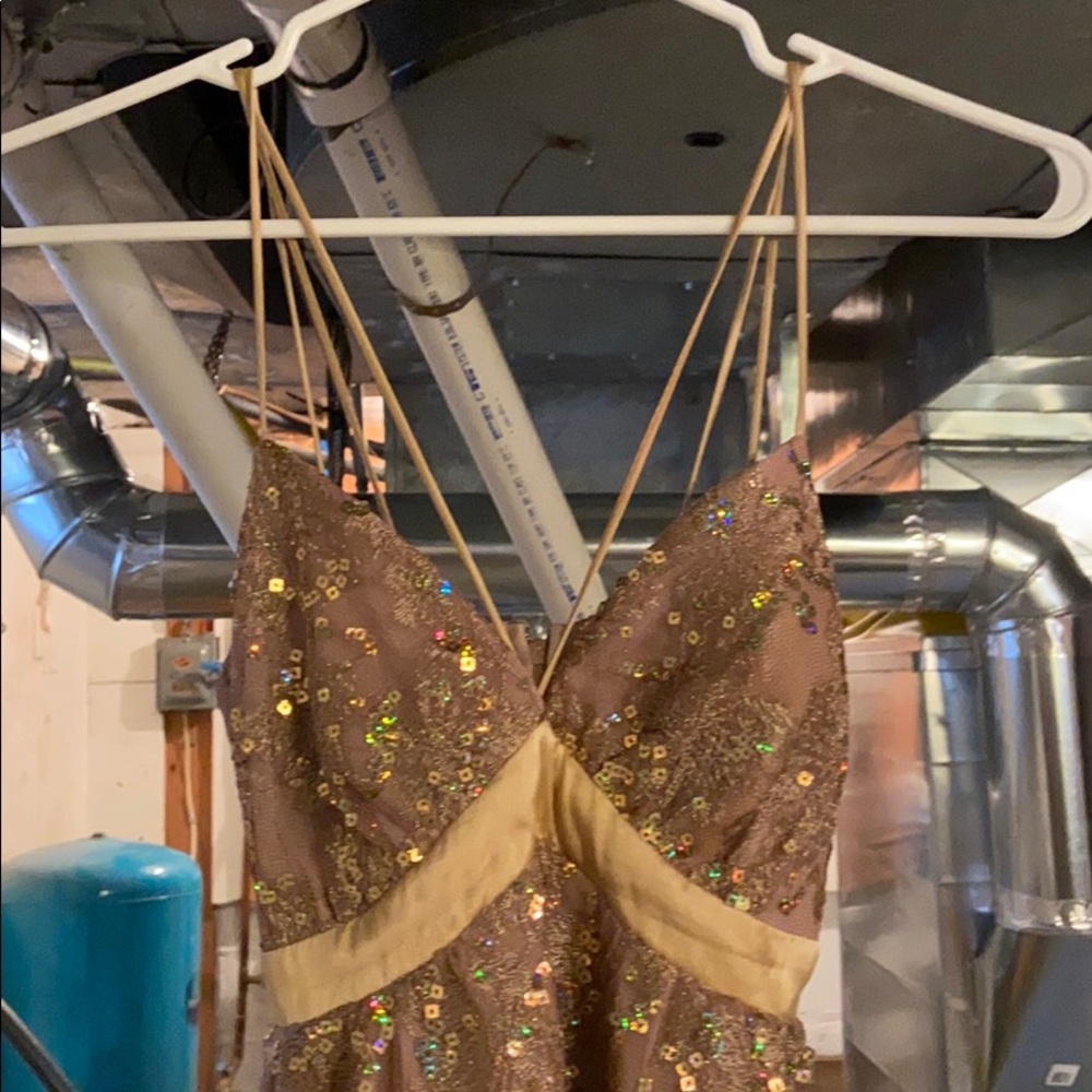 Dress - Picture 2 of 3